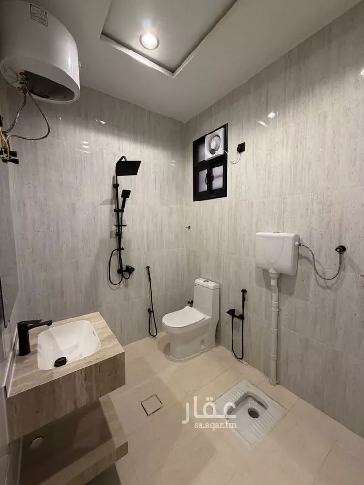دور للبيع في شارع احمد الدارمي, حي شمال التضامن, مدينة خميس مشيط, منطقة عسير 18