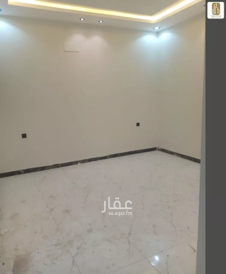 شقة للبيع في شارع المعلاة 31, حي المعلاة, مدينة احد رفيده, منطقة عسير صورة 3