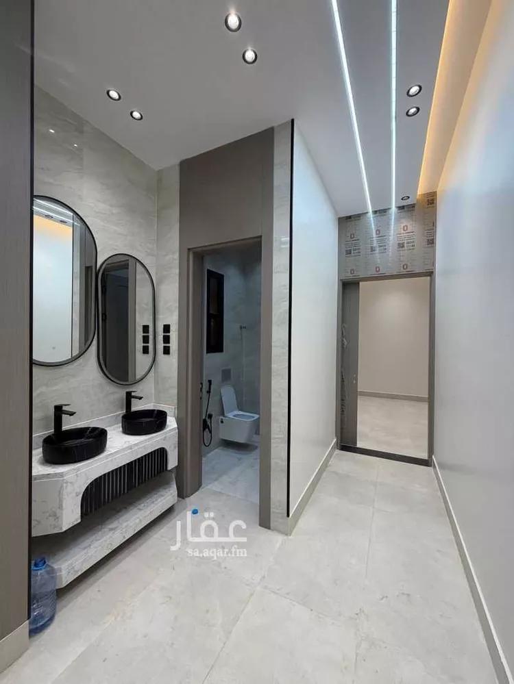 Apartment for Sale in Khamis Mushait Al Moosa Subdivision 8