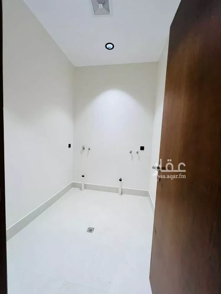 Apartment for Sale in Khamis Mushait Ar Rabie 14