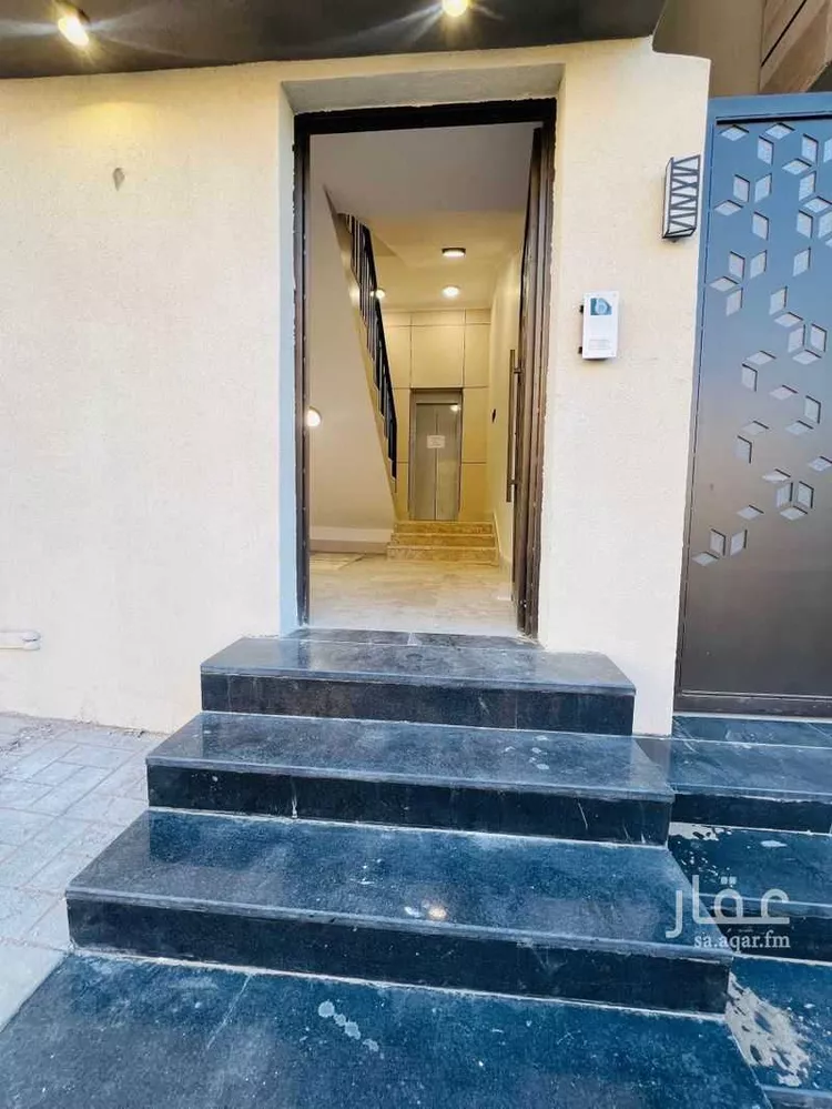 Apartment for Sale in Khamis Mushait Ar Rabie 6