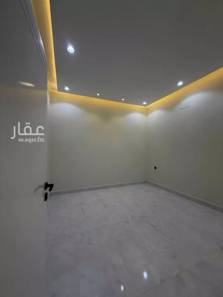 دور للبيع في شارع بجاد المخزومي, حي الراقي, مدينة خميس مشيط, منطقة عسير 8