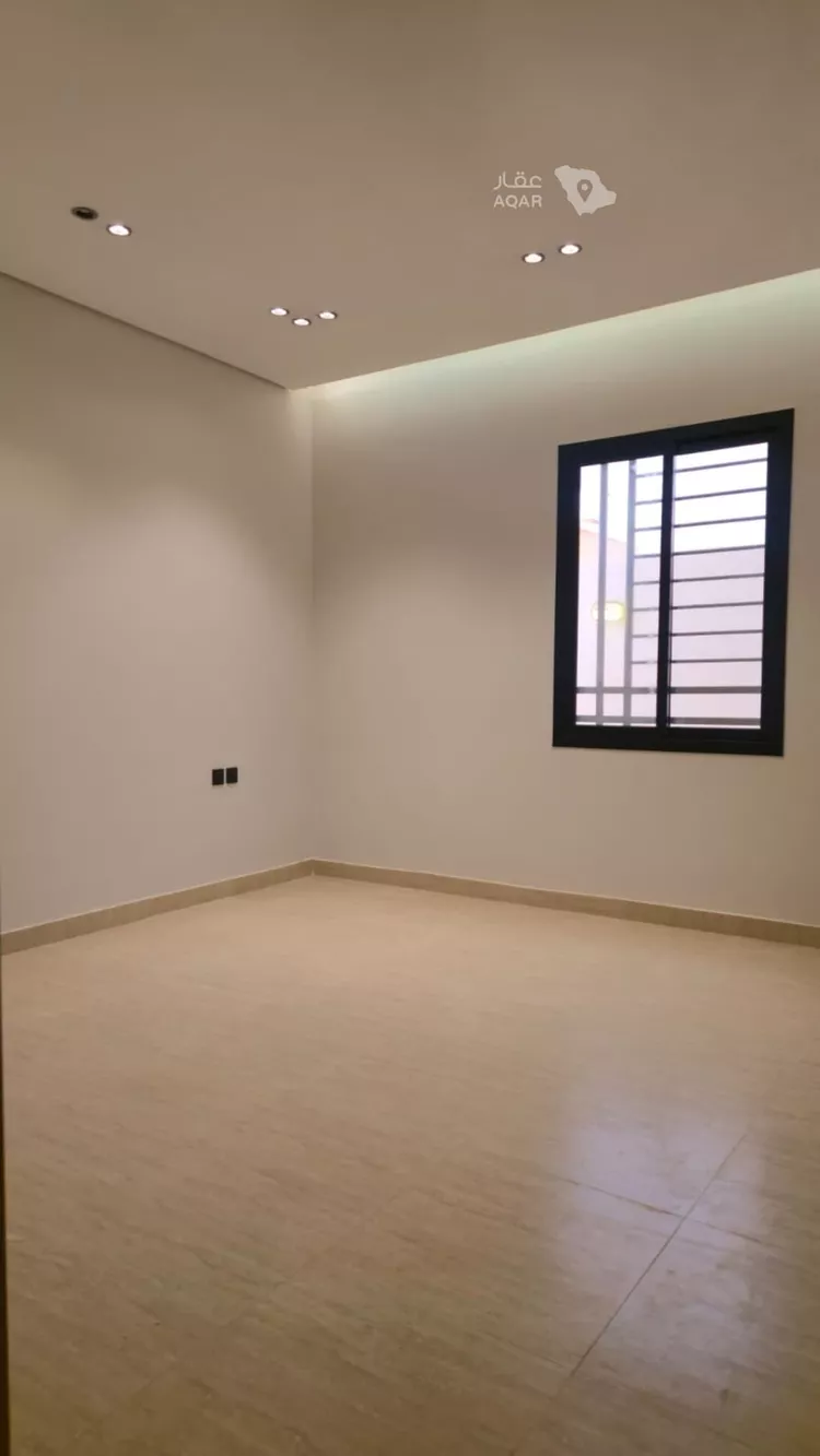 Floor for Sale in Baish ALKHALIDIYA DIST 9