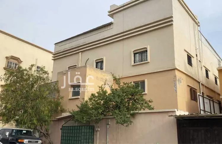 عمارة للبيع في شارع نجم الدين الايوبي, حي ذرة, مدينة ابها, منطقة عسير صورة 3