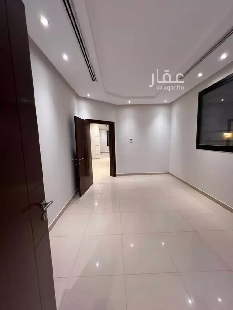 فيلا للإيجار في شارع شارع رقم 28, حي الياسمين, مدينة الرياض, منطقة الرياض صورة 2