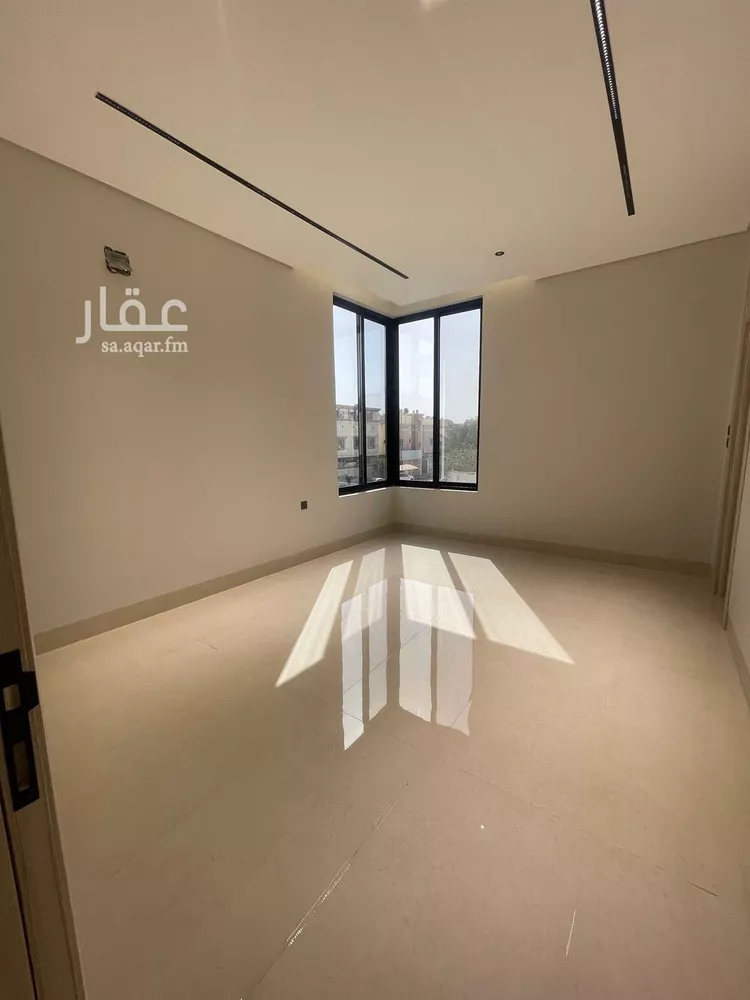 فيلا للبيع في شارع 32أ, حي طيبة, مدينة الدمام, المنطقة الشرقية صورة 3