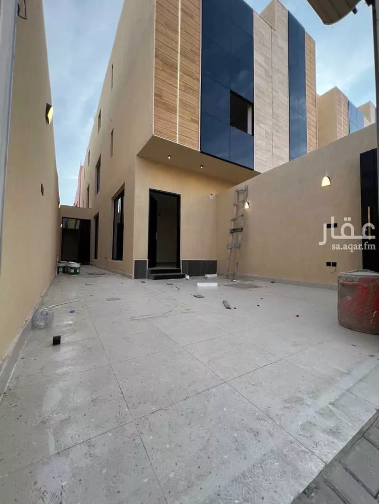 دور للبيع في شارع نجم الدين الايوبي, حي طويق, مدينة الرياض, منطقة الرياض صورة 2