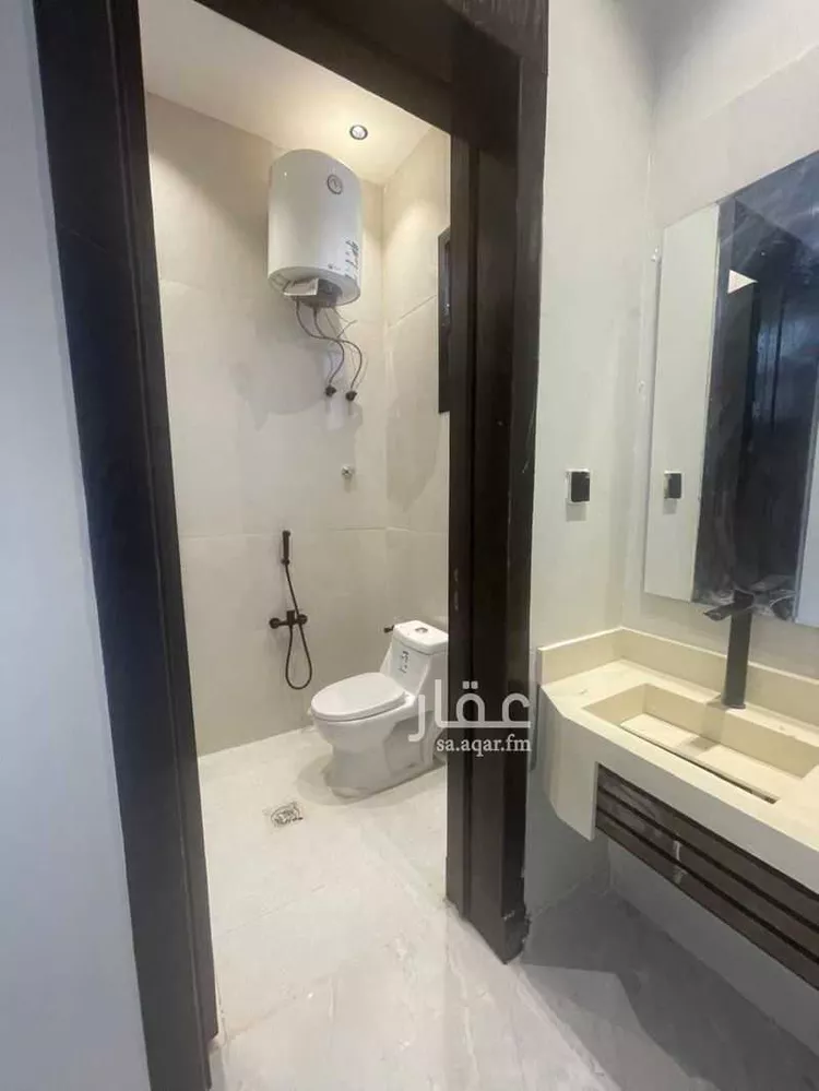 فيلا للبيع في شارع المزيني , حي بدر, مدينة الرياض, منطقة الرياض صورة 5