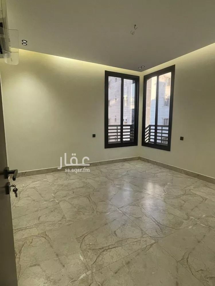 شقة للإيجار في شارع ابراهيم اسلام, حي الروضة, مدينة جدة, منطقة مكة المكرمة