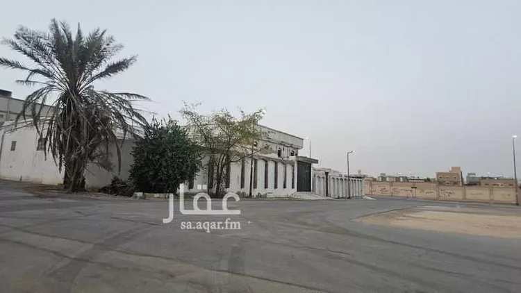 فيلا للبيع في شارع النباع ، حي خشم العان ، الرياض ، منطقة الرياض صورة 2