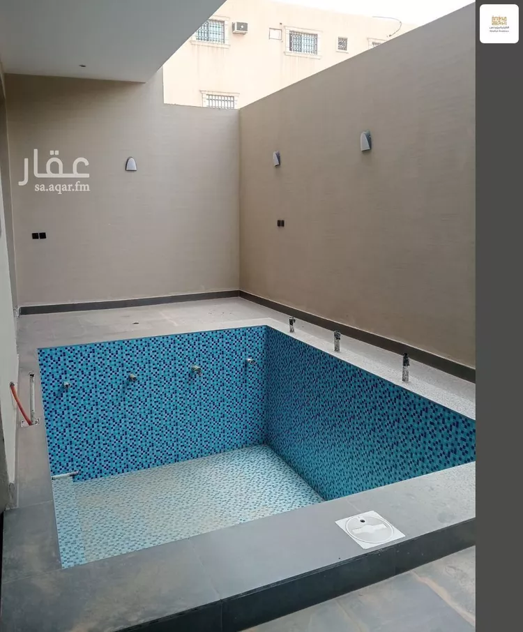 Floor for Sale in Riyadh Qurtubah 27