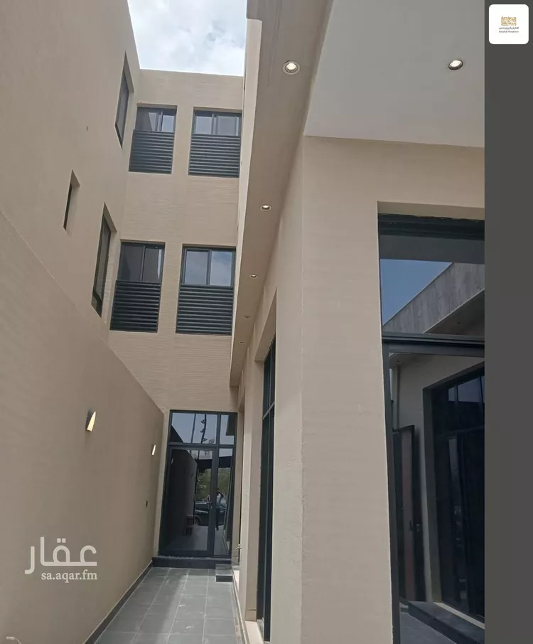 Floor for Sale in Riyadh Qurtubah 14