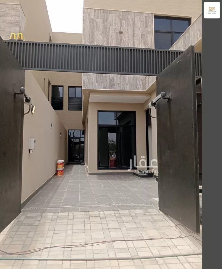 Floor for Sale in Riyadh Qurtubah 10