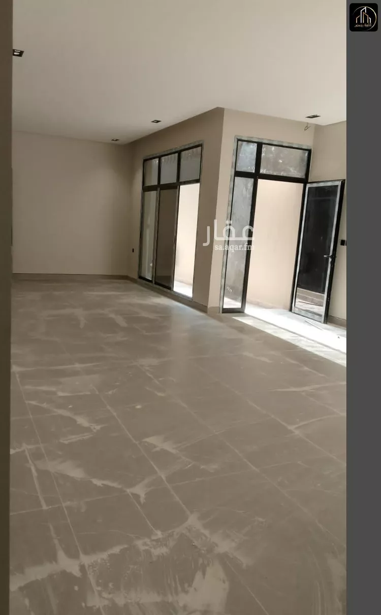 دور للبيع في شارع العينين, حي إشبيلية, مدينة الرياض, منطقة الرياض صورة 5