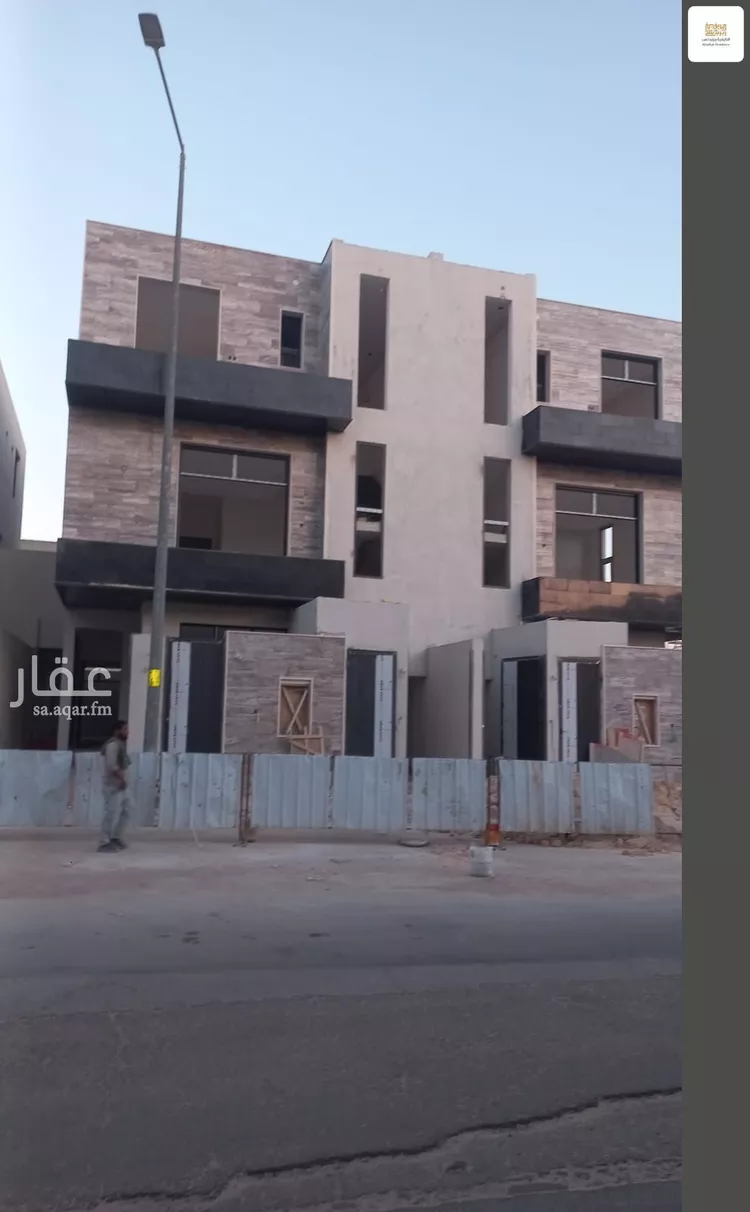 فيلا للبيع في شارع عبدالعزيز البواردي, حي الخليج, مدينة الرياض, منطقة الرياض صورة 2
