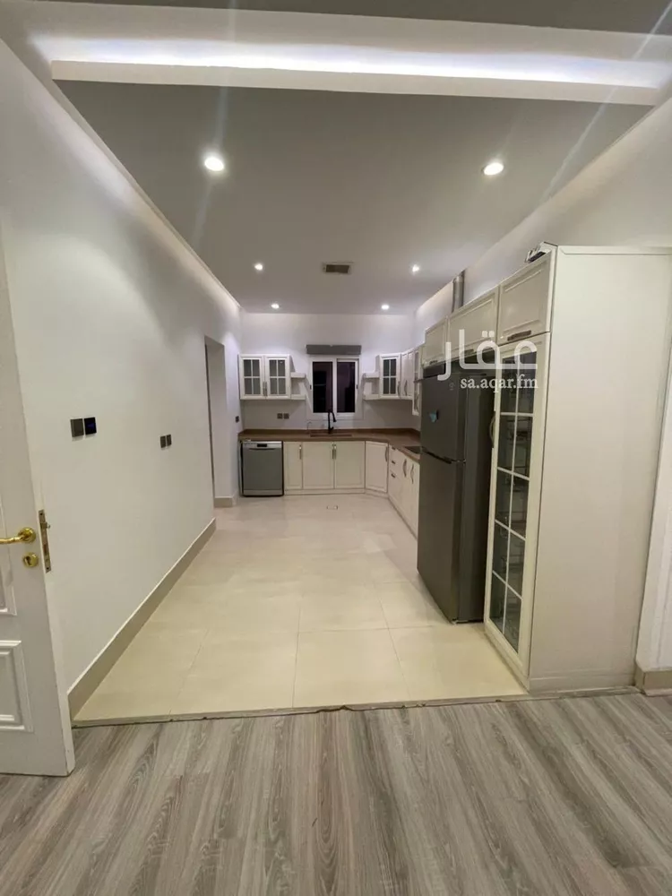 شقة للبيع في شارع عبد اللطيف , حي الملقا, مدينة الرياض, منطقة الرياض صورة 3