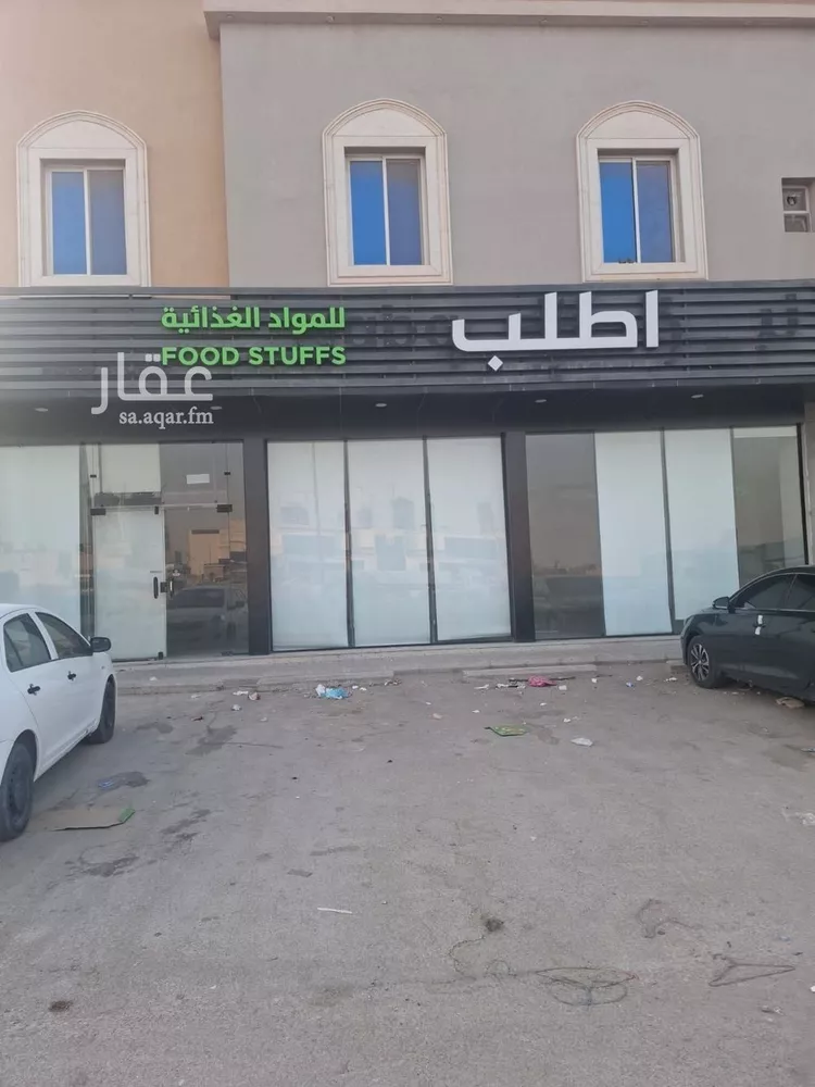Shop for Rent in Riyadh Al Qirawan صورة 2
