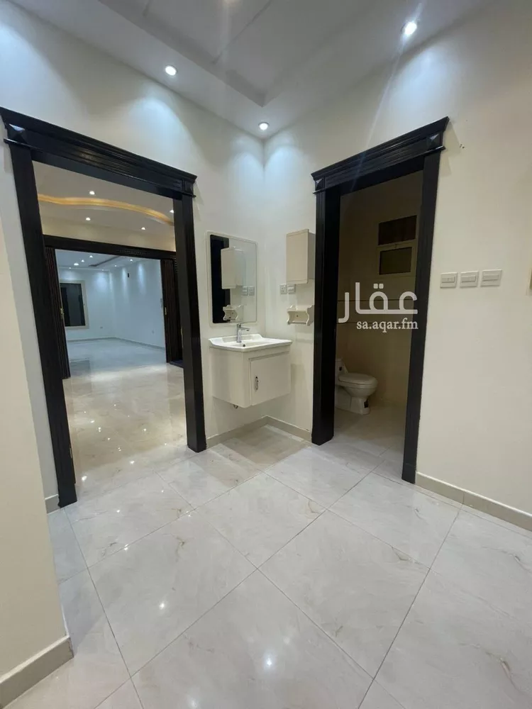 فيلا للإيجار في شارع برودان, حي القيروان, مدينة الرياض, منطقة الرياض صورة 2