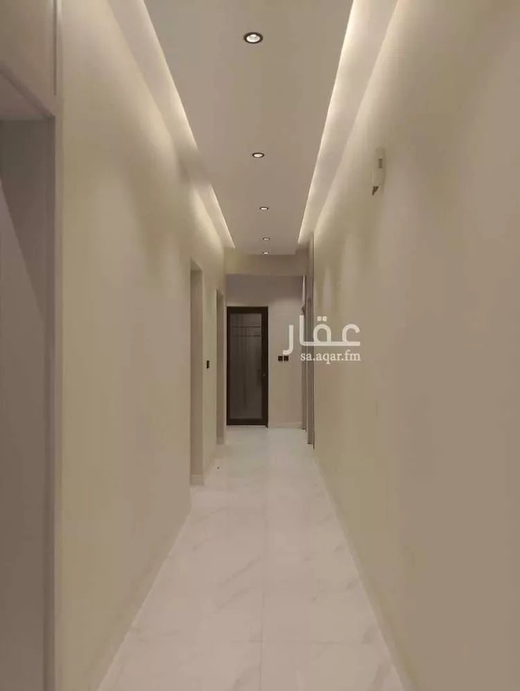 شقة للبيع في شارع شارع 43 ج, حي الشاطئ, مدينة جازان, منطقة جازان صورة 3