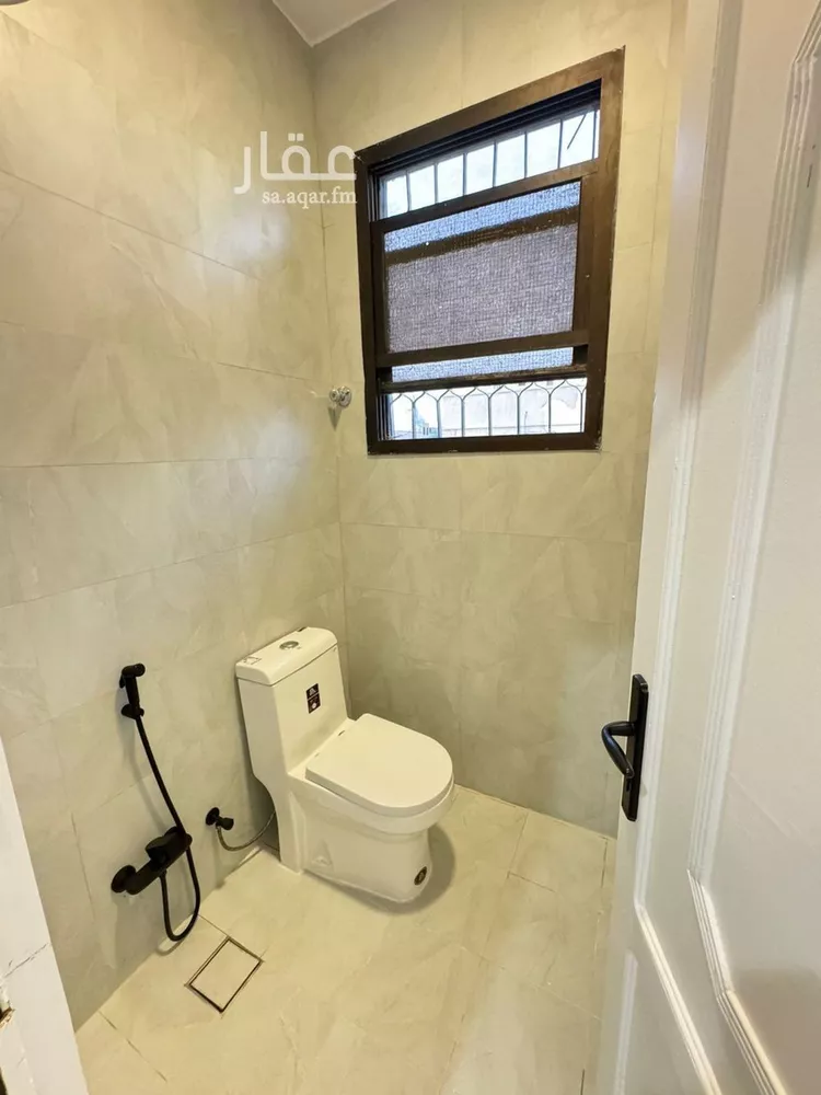 شقة للإيجار في شارع ابي الطاهر المقدسي, حي العريجاء الغربي, مدينة الرياض, منطقة الرياض صورة 5