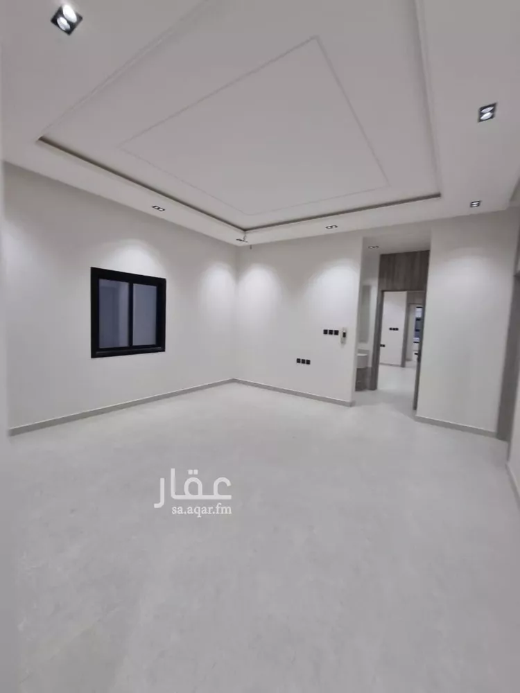 دور للبيع في شارع 58 عكاظ, حي عكاظ, مدينة الرياض, منطقة الرياض صورة 3