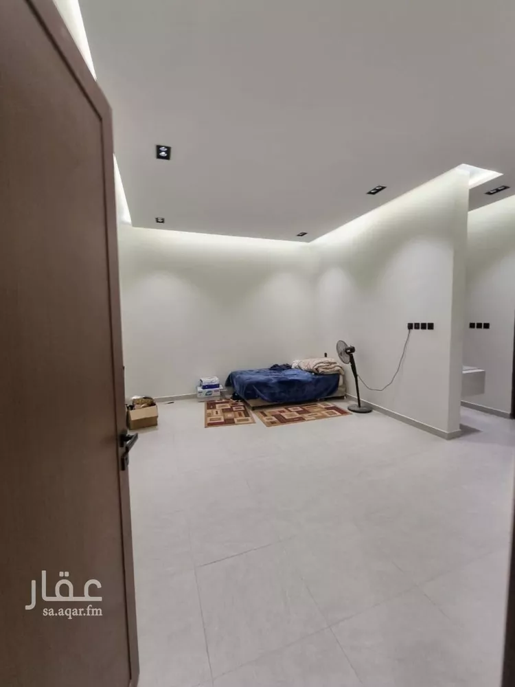 دور للبيع في شارع مسلة, حي بدر, مدينة الرياض, منطقة الرياض صورة 2