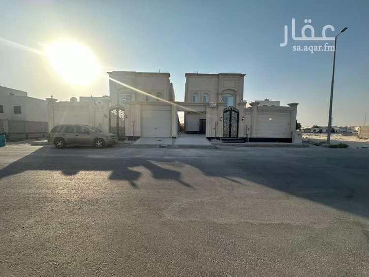 فيلا للبيع في شارع زيد بن خارجه, حي الشراع, مدينة الخبر, المنطقة الشرقية 1 صورة