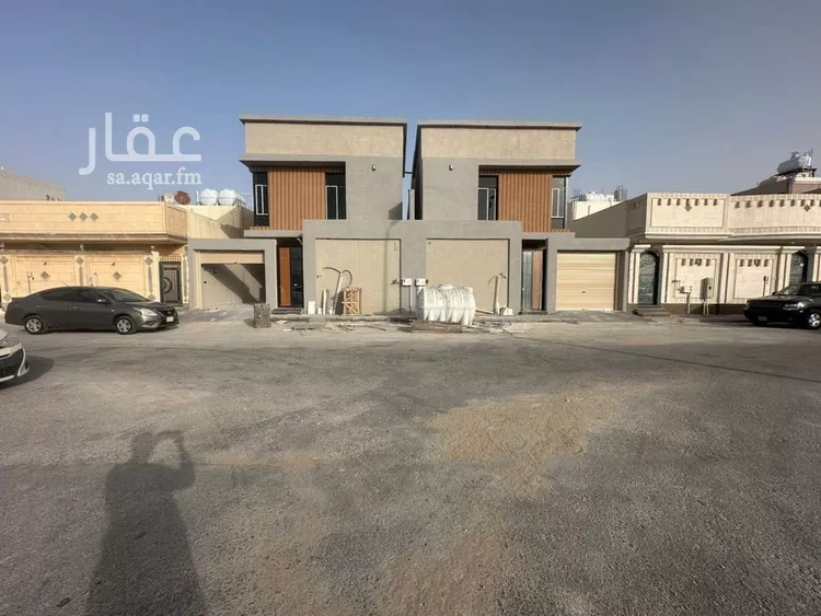 فيلا للبيع في شارع عرعر, حي الصواري, مدينة الخبر, المنطقة الشرقية صورة 2