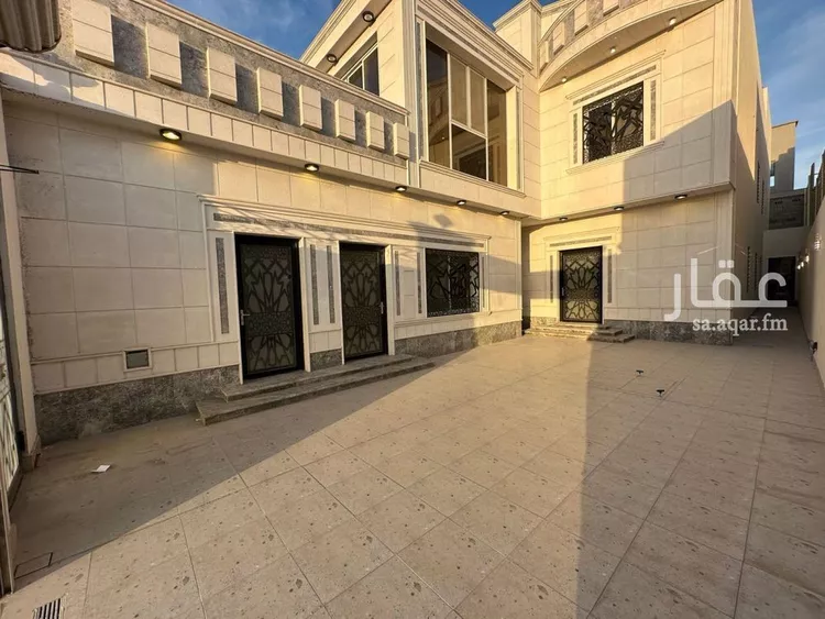 فيلا للبيع في شارع بشر ابن عاصم, حي الشراع, مدينة الخبر, المنطقة الشرقية صورة 2