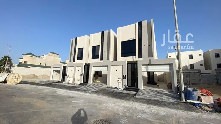 فيلا للبيع في شارع المدارات, حي اللؤلؤ, مدينة الخبر, المنطقة الشرقية 6