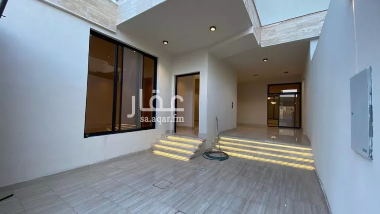 Villa for Sale in Al Khobar Al Amwaj 7