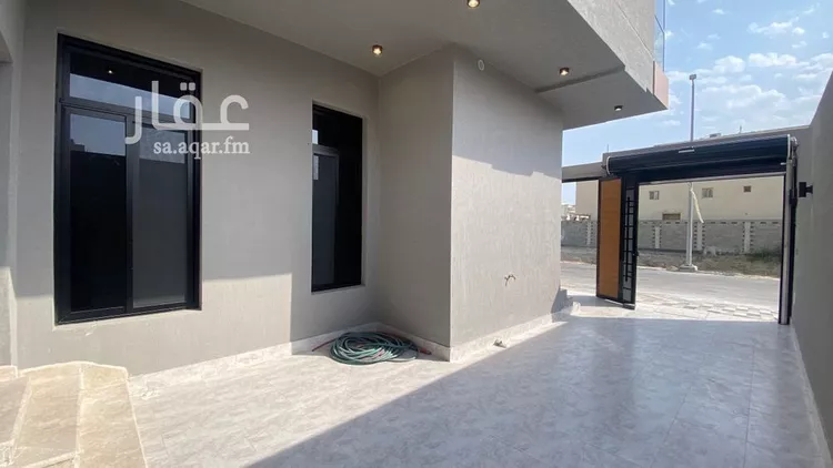 فيلا للبيع في شارع الهفوف, حي الصواري, مدينة الخبر, المنطقة الشرقية صورة 2