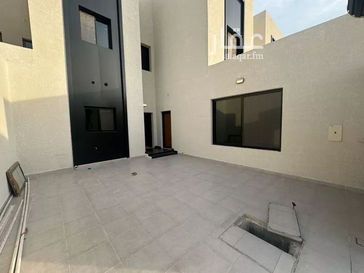 فيلا للبيع في شارع الصخرة, حي الأمواج, مدينة الخبر, المنطقة الشرقية صورة 3