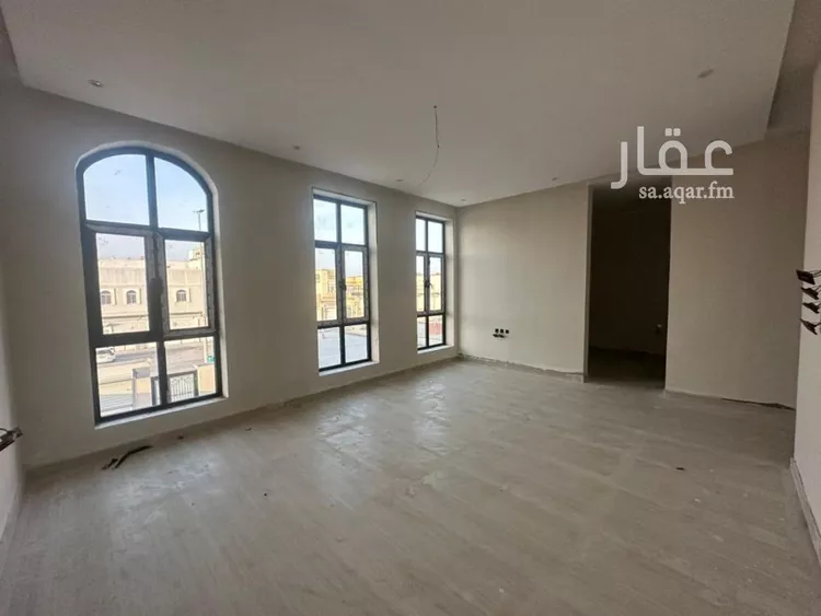 فيلا للبيع في شارع ابو احمد الاسدي, حي الشراع, مدينة الخبر, المنطقة الشرقية 9