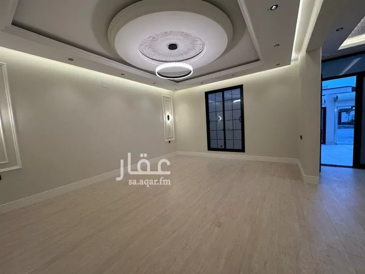 فيلا للبيع في شارع عبدالله بن شراحيل, حي الشراع, مدينة الخبر, المنطقة الشرقية 8