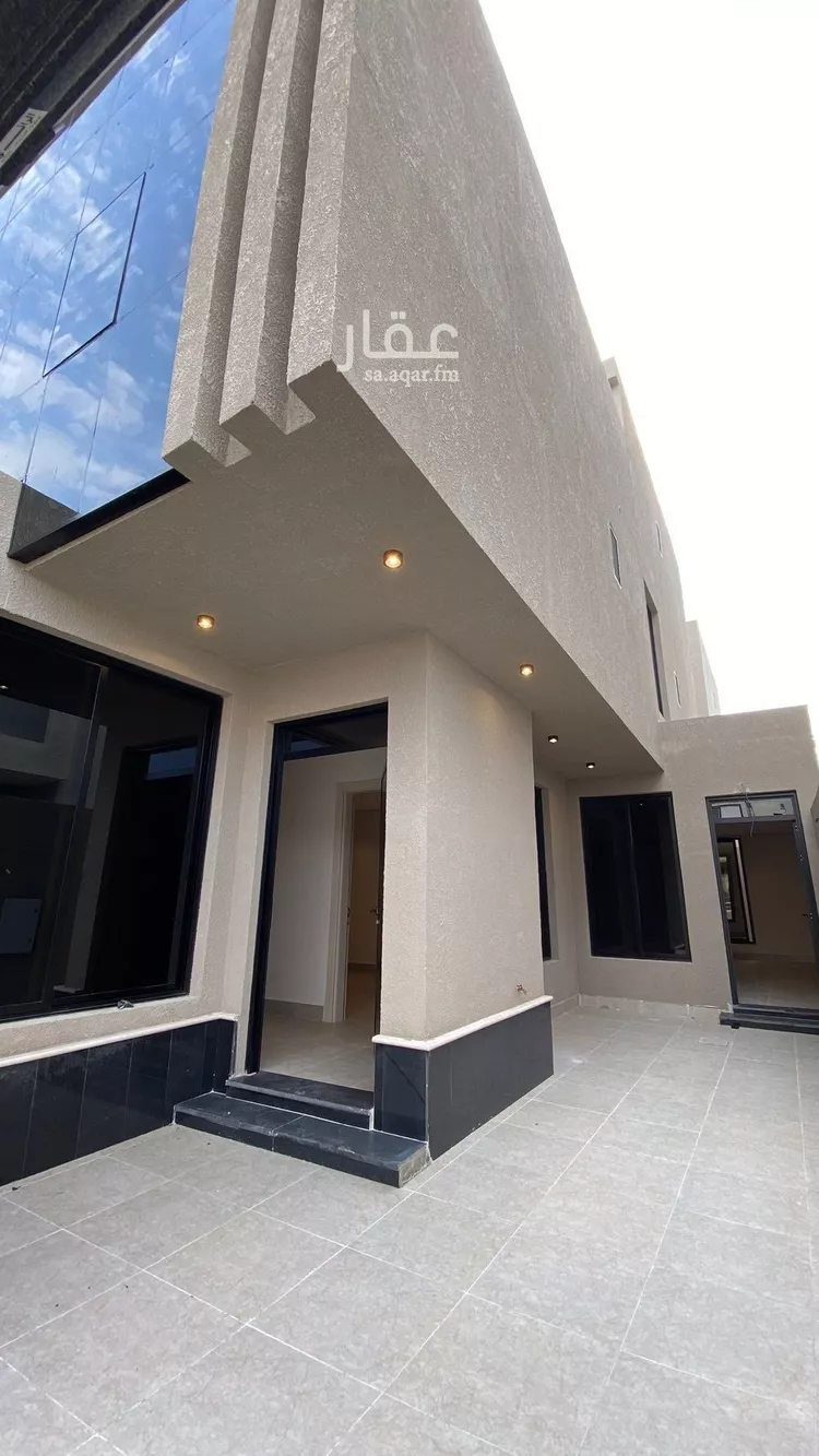 فيلا للبيع في شارع ام الهوشان, حي الصواري, مدينة الخبر, المنطقة الشرقية 9