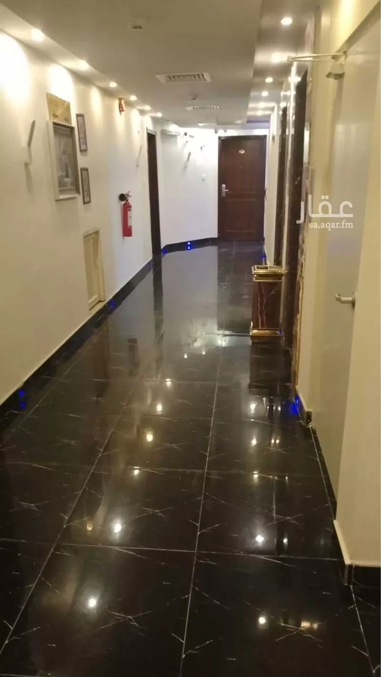عمارة للبيع في شارع ابو عبيدة عامر بن الجراح, حي طيبة, مدينة الدمام, المنطقة الشرقية صورة 2