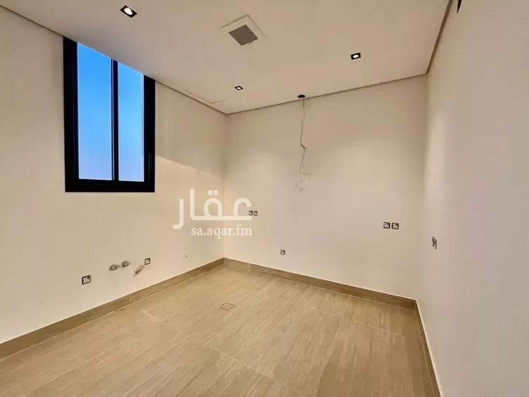 شقة للبيع في شارع عبدالعزيز بن إسماعيل, حي المهدية, مدينة الرياض, منطقة الرياض 24