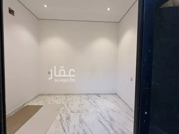 فيلا للبيع في شارع إبراهيم بن علي بن علوي, حي المهدية, مدينة الرياض, منطقة الرياض صورة 4
