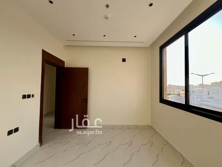 شقة للبيع في شارع عبدالرزاق السنهوري, حي المهدية, مدينة الرياض, منطقة الرياض 28