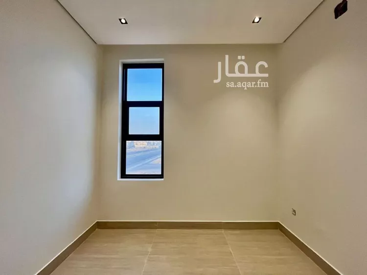شقة للبيع في شارع عبدالعزيز بن إسماعيل, حي المهدية, مدينة الرياض, منطقة الرياض 15