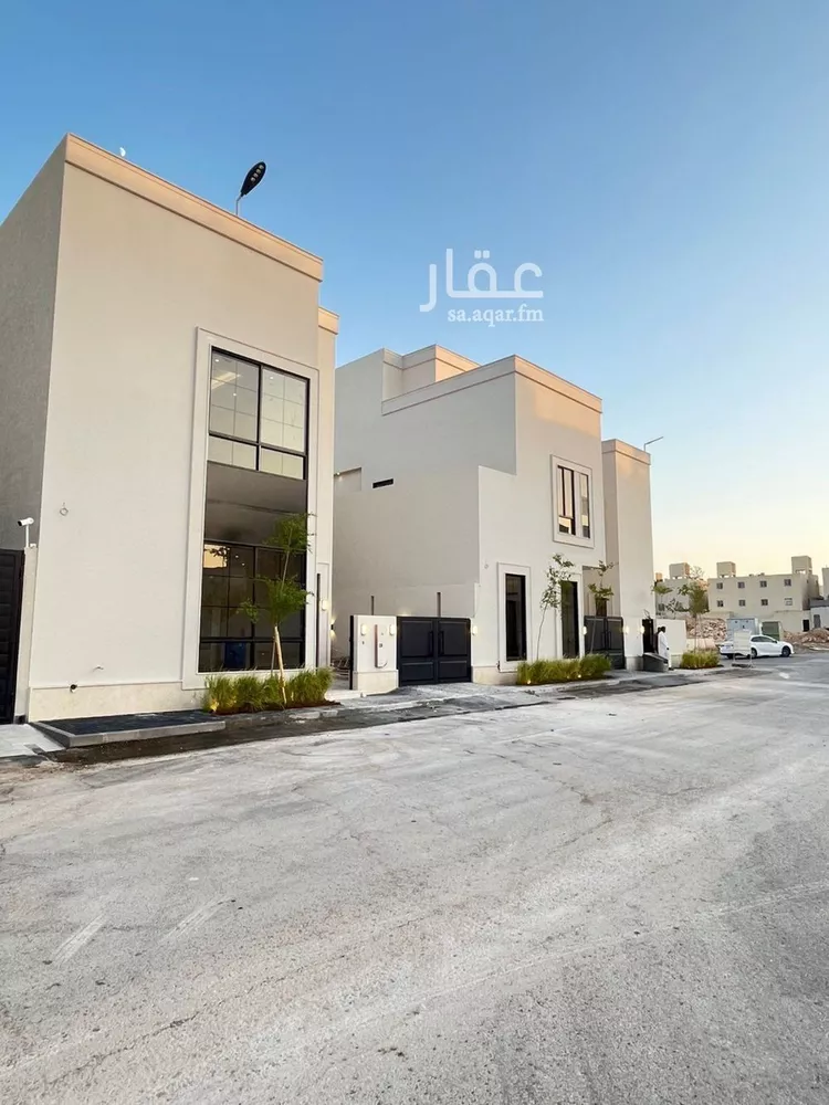 فيلا للبيع في شارع أحمد الكازروني, حي المهدية, مدينة الرياض, منطقة الرياض صورة 2