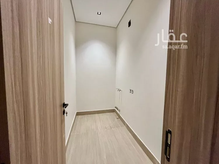 شقة للبيع في شارع عبدالعزيز بن إسماعيل, حي المهدية, مدينة الرياض, منطقة الرياض 16