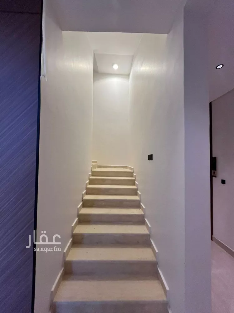 شقة للبيع في شارع عبدالعزيز بن إسماعيل, حي المهدية, مدينة الرياض, منطقة الرياض 11
