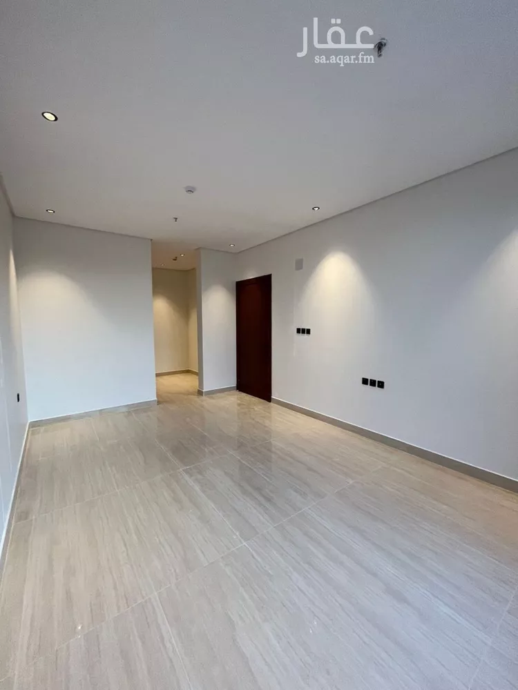 شقة للبيع في شارع عبدالعزيز بن إسماعيل, حي المهدية, مدينة الرياض, منطقة الرياض 13