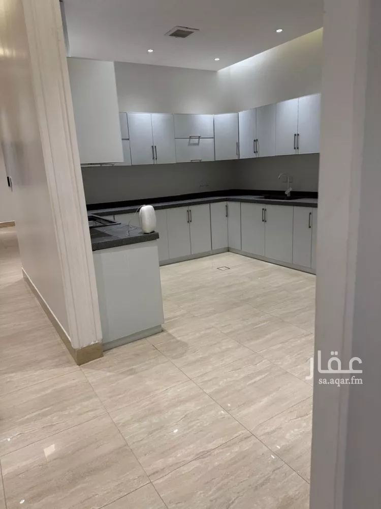 شقة للإيجار في شارع عبدالله القيرواني, حي القيروان, مدينة الرياض, منطقة الرياض