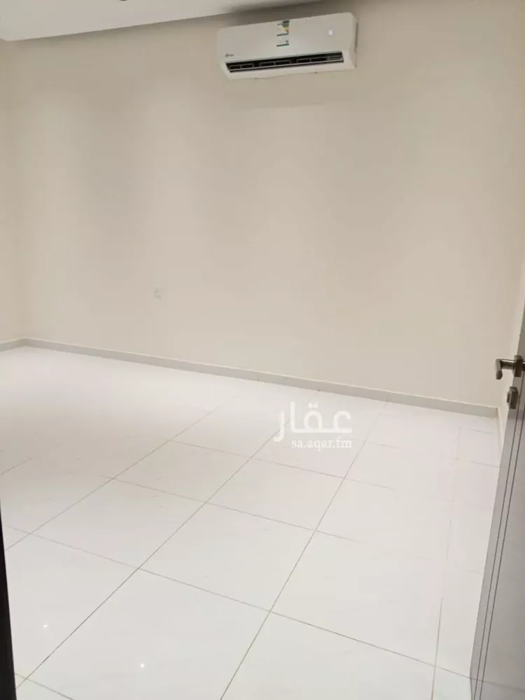 شقة للإيجار في شارع محمد نصيف, حي العارض, مدينة الرياض, منطقة الرياض صورة 2