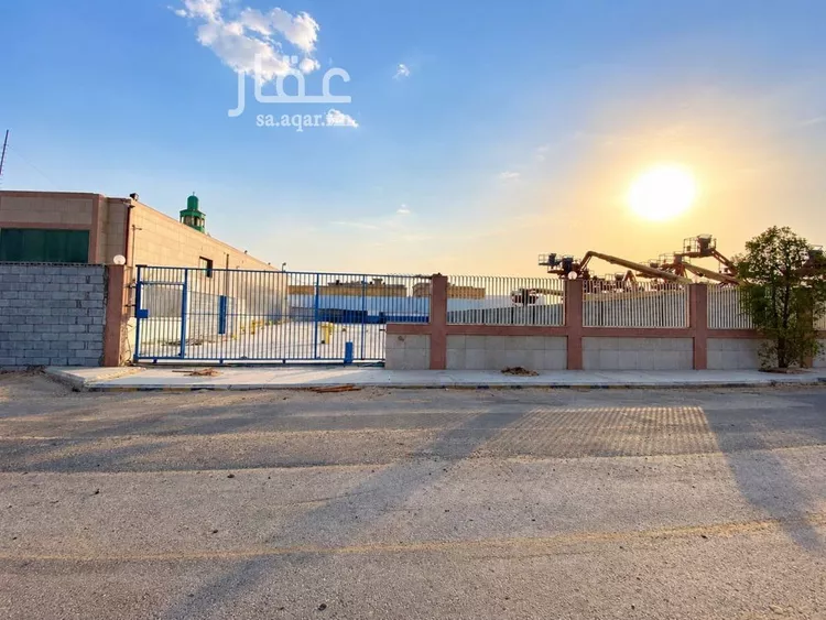 أرض للبيع في شارع الظهران الجبيل السريع, حي النابية, مدينة القطيف, المنطقة الشرقية صورة 4