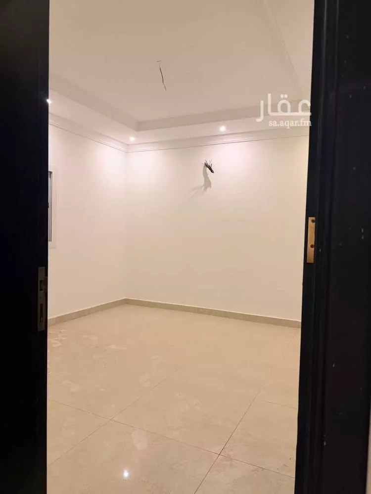 شقة للإيجار في شارع طاهر الجزائري, حي الروضة, مدينة جدة, منطقة مكة المكرمة صورة 3