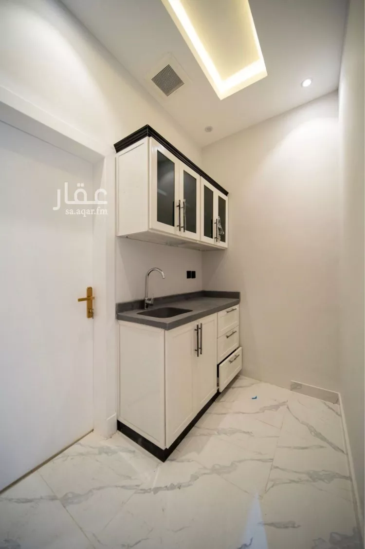 شقة للإيجار في شارع وادي السرح, حي الوادي, مدينة الرياض, منطقة الرياض صورة 2